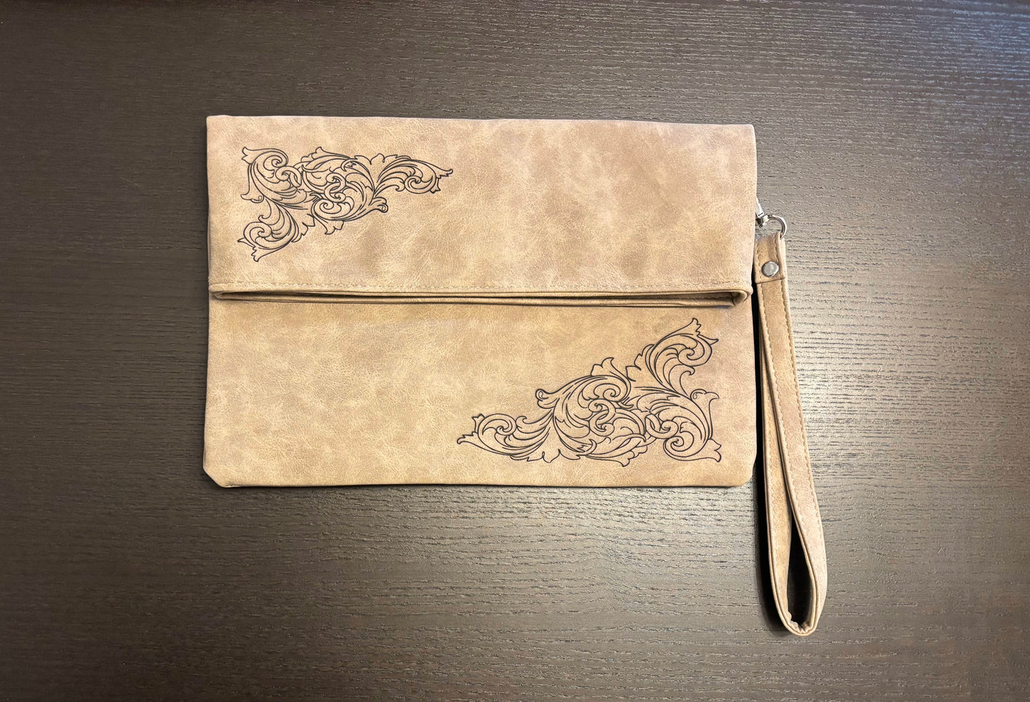 Clutch bag with Detailed Pattern