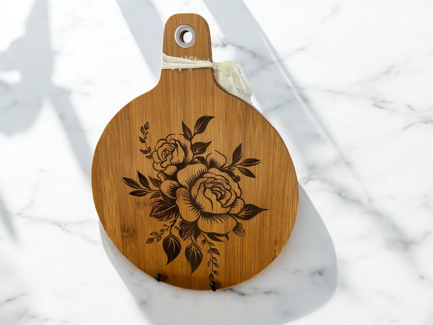 Charcuterie Board with Flowers Engraving